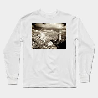 Chûn Castle, Cornwall Long Sleeve T-Shirt